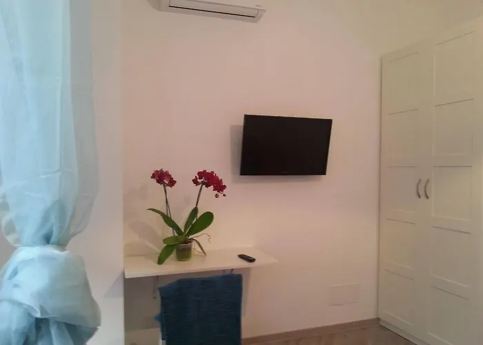 Domus Pio Xi° Bed & Breakfast